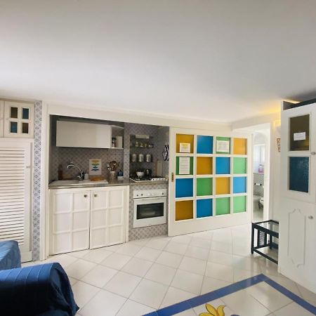 Central Apartment Le Botteghe Capri Exteriér fotografie