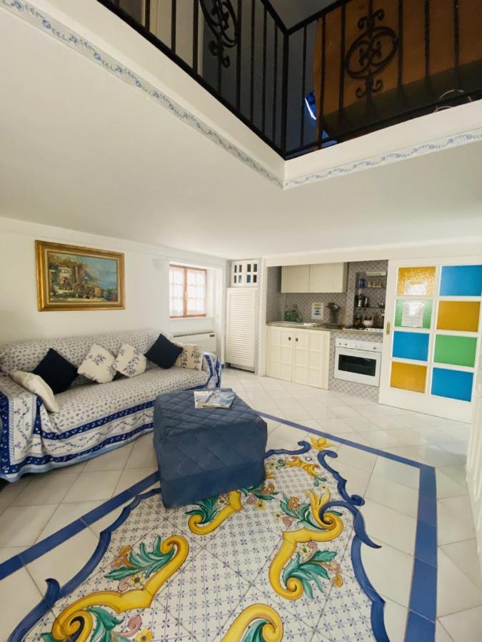 Central Apartment Le Botteghe Capri Exteriér fotografie